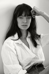 596558733_RachelJoy_StephaneBoubert(26).thumb.jpg.c7c559d137a05b7dd1e8a4d6ff926bbd.jpg
