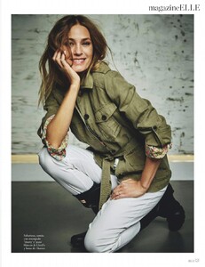 Elle Espana 05.2019_downmagaz.com-page-005.jpg