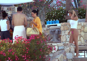         ric200419BZNimage112.jpg