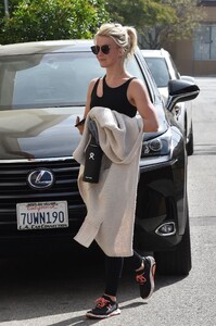         hou150419BZNimage33.jpg
