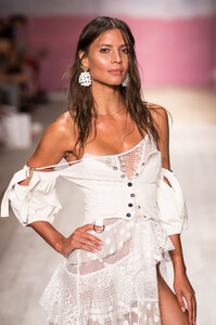 For-Love-And-Lemons-Miami-Swim-Week-0705.jpg