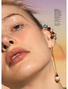 Grazia487-page-005.jpg