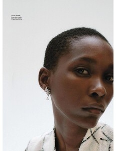 Grazia490-page-005.jpg