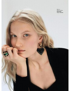 Grazia490-page-006.jpg