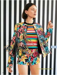Grazia_17.4.19-page-004.jpg