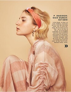 Grazia_4.4.19-page-004.jpg