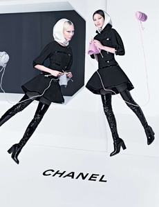 Lagerfeld_Chanel_Fall_Winter_13_14_02.thumb.png.2d162478a534233bb63dbc1ba0290cf3.png