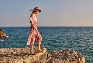 Mango-Spring-Summer-2019-Linen-Lookbook06.thumb.jpg.f663a1d6cc04ea0e0338eab800c6052b.jpg