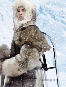 Meisel_Moncler_Gamme_Rouge_Fall_Winter_13_14_03.thumb.png.380bc36081d37eaf76f9e723d45a73b2.png