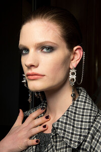altuzarra-bks-g-rf19-9614.thumb.jpg.eab43b592f56ac68af65a778039826b9.jpg