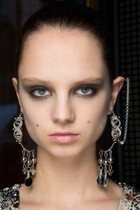altuzarra-bks-g-rf19-9706.thumb.jpg.3ad5976815510e09eaf83e6f5dc9c10f.jpg