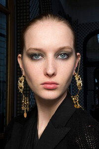 altuzarra-bks-g-rf19-9741.thumb.jpg.eb3fb3939ca6544c446a0457ca15dc5c.jpg