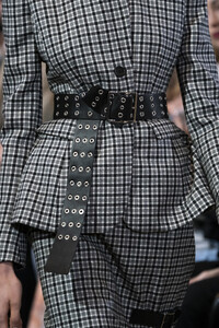 altuzarra-clp-rf19-0133.thumb.jpg.fb147333531dc9b1c9f719b2a8bb35c4.jpg