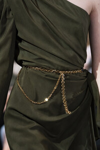 altuzarra-clp-rf19-0405.thumb.jpg.4fdd472e502b7ec5ed93eed65586b01e.jpg