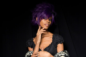 anna-sui-bks-g-rf19-7711.thumb.jpg.53afc1989a883654184db878d4c11ab9.jpg