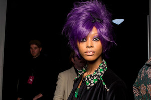 anna-sui-bks-g-rf19-7962.thumb.jpg.c093ff6c886a32249fc1f8fb58b4c6ab.jpg