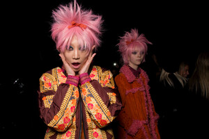 anna-sui-bks-g-rf19-8198.thumb.jpg.b8bf4e80948289e8132ea977d7307654.jpg