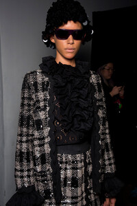 anna-sui-bks-g-rf19-8226.thumb.jpg.c8d59b25c1f1206f8d3ccc3524a01f03.jpg