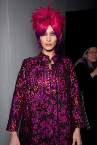 anna-sui-bks-g-rf19-8230.thumb.jpg.52210f18e312208bdf49d550fe4f10c6.jpg