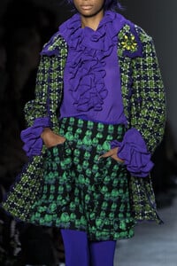 anna-sui-clp-rf19-0174.thumb.jpg.71669140dd580460103efffee4ce46f1.jpg