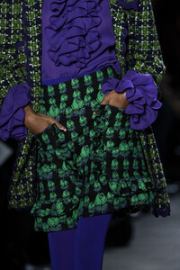 anna-sui-clp-rf19-0179.thumb.jpg.0e8762b3a1c02d9dae25e54c895fb14c.jpg