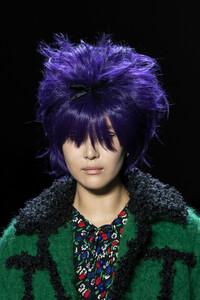anna-sui-clp-rf19-0206.thumb.jpg.d1f0d71f5b6794ff54dd3830d05ea5eb.jpg