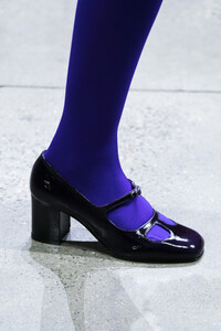 anna-sui-clp-rf19-0249.thumb.jpg.ccc4264eab7a1bf7ac0be634689e644e.jpg