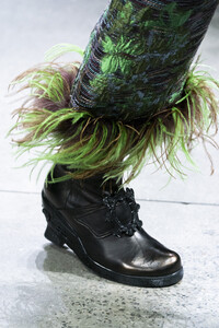 anna-sui-clp-rf19-0333.thumb.jpg.3384dfb4ca13995a4c11160a29f2813c.jpg