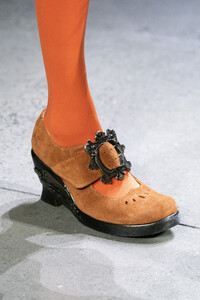 anna-sui-clp-rf19-0359.thumb.jpg.06b3108b26544676c4a9935a85c7fa6e.jpg