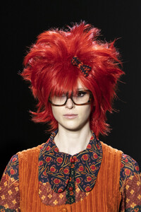 anna-sui-clp-rf19-0379.thumb.jpg.dd419c96bacc014ee6806b3339555a68.jpg