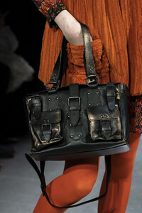 anna-sui-clp-rf19-0389.thumb.jpg.69d30e472830fa6132cd268af3496fa9.jpg