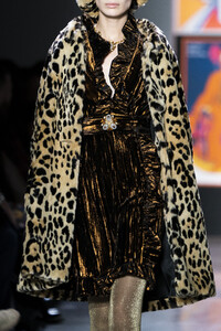 anna-sui-clp-rf19-0519.thumb.jpg.82cfbb7da4b63cb28673c27510bc6db8.jpg