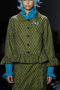 anna-sui-clp-rf19-0633.thumb.jpg.151a3bcd02038ddefa9fa83f393bb85e.jpg