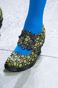anna-sui-clp-rf19-0656.thumb.jpg.303688bf7c87f92070d408e00daa405c.jpg