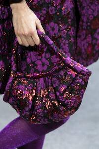 anna-sui-clp-rf19-0964.thumb.jpg.0ef2cb64680c7d99adb135c421c8a313.jpg