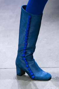 anna-sui-clp-rf19-1047.thumb.jpg.973399ab2ced4f882cb12b724efa3d5d.jpg