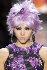anna-sui-clpi-rf19-0335.thumb.jpg.cfed4bb00ae29ca64faead69602d456a.jpg