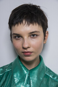 annakiki-bks-v-rf19-8753.thumb.jpg.cc52b9477de01eca87f6c0197a2a06c1.jpg