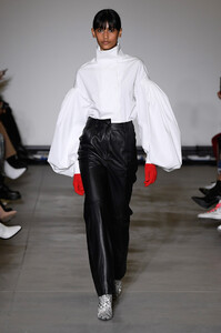 annakiki-rtw-fall-2019-milan-fashion-week-mfw023.thumb.jpg.6625314d43fa27df13d6e9563cf2d5da.jpg