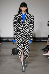 annakiki-rtw-fall-2019-milan-fashion-week-mfw028.thumb.jpg.e57435f798c3a8f5e673dff4ffec836e.jpg