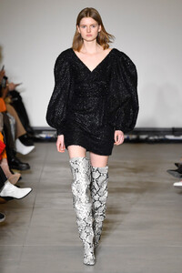 annakiki-rtw-fall-2019-milan-fashion-week-mfw029.thumb.jpg.cd1e4d6c2e3c0acd9502082ad08d0da6.jpg