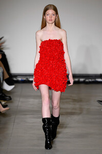 annakiki-rtw-fall-2019-milan-fashion-week-mfw037.thumb.jpg.5cb7111380afd9d355bd93183b87dc81.jpg