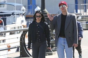 camila-mendes-out-in-vancouver-03-31-2019-2.jpg