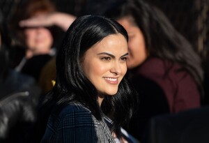 camila-mendes-visits-jimmy-kimmel-live-in-hollywood-04-10-2019-4.jpg