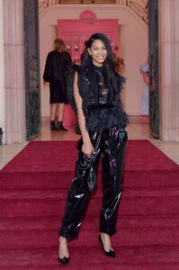 chanel-iman-hotel-vivier-los-angeles-cocktail-party-04-02-2019-0.jpg