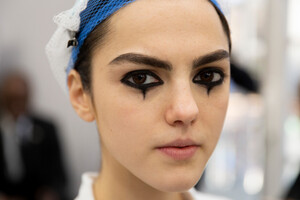 dior-hc-bks-m-rs19-0635.thumb.jpg.fb6f9a947867f4ff64be7057b3ab2e4e.jpg