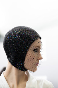 dior-hc-bks-m-rs19-0677.thumb.jpg.0fd9eb8d9e4f846475c8d6c875469f58.jpg