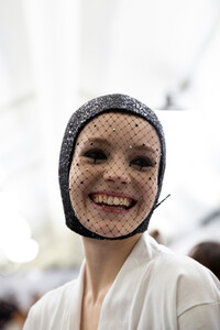 dior-hc-bks-m-rs19-0688.thumb.jpg.cfc38fa836e56c16680bbc83949489b0.jpg