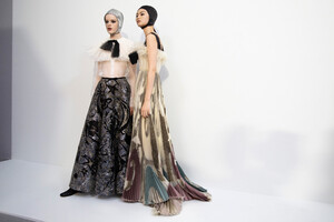 dior-hc-bks-m-rs19-0860.thumb.jpg.0dd922e6c285fad43c03e25d96d36063.jpg