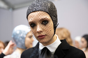 dior-hc-bks-m-rs19-0977.thumb.jpg.c735b61583105b4b062ebadf28cbdafe.jpg